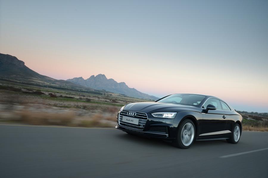  Audi A5 Coupe 2.0 TFSI S-Line 2017 года  (ZA) (фото 14 из 26)